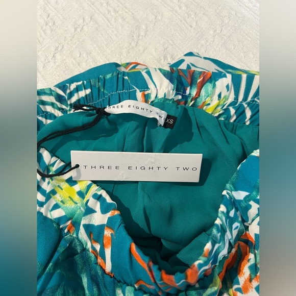 REVOLVE 🌴 Three Eighty-Two Lightweight Tropical Shorts Paradiso Teal, XS NWT! - Picture 11 of 14
